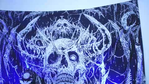 Mika online show from 04/21/26, 01:42