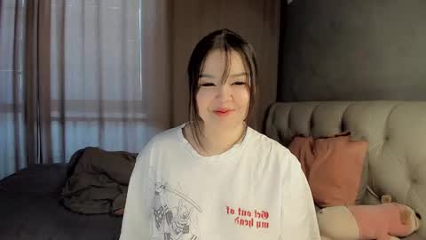 mikasssu online show from 12/30/24, 08:32