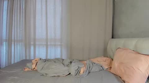 mikasssu online show from 12/31/24, 09:53