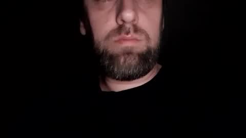 Mika online show from 09/30/25, 03:33