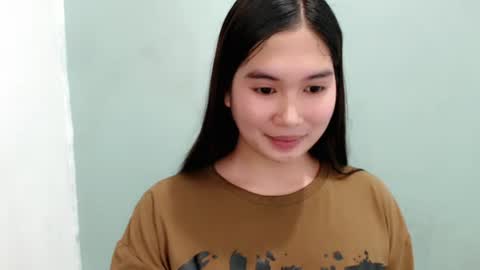 Snapshot of mikayla_slut chatting on 09/27/25, 08:19 Kyla online show from 09/27/25, 08:19