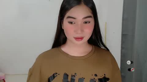 Snapshot of mikayla_slut chatting on 10/11/25, 08:57 Kyla online show from 10/11/25, 08:57