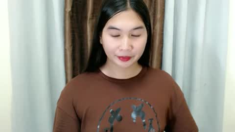 Kyla online show from 11/04/25, 08:13