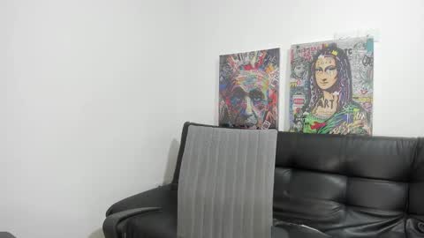 mike3xxx online show from 09/17/25, 01:07