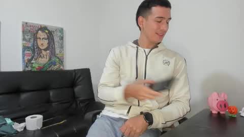 mike3xxx online show from 11/11/25, 02:22