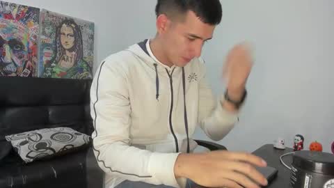 mike3xxx online show from 11/23/25, 05:29