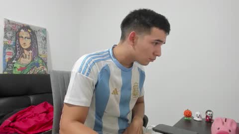 mike3xxx online show from 12/15/25, 11:31