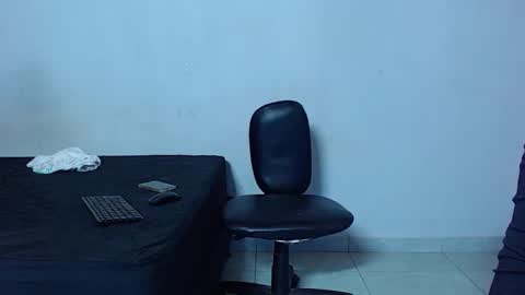 Mike IMDEPENDIENT MODEL online show from 02/26/26, 02:32