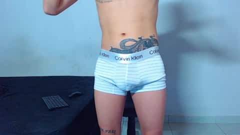 Mike IMDEPENDIENT MODEL online show from 05/26/26, 01:45