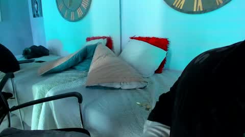 Mike 0233 online show from 01/19/25, 07:36