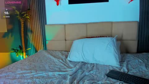 Mike 0233 online show from 02/19/25, 07:39