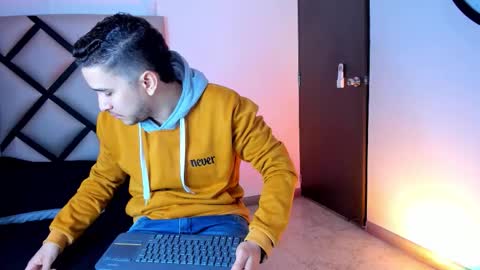 Mike  online show from 11/27/25, 11:45