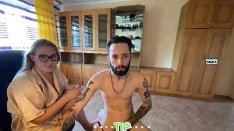 Mike and anna online show from 11/22/25, 05:17