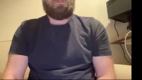 Snapshot of mike_berlin1 chatting on 06/10/26, 02:49 MIke online show from 06/10/26, 02:49