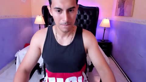 Snapshot of mike_conors chatting on 02/25/26, 01:48 Mike online show from 02/25/26, 01:48