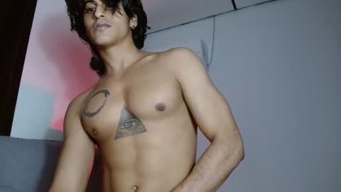 mike_d1030 online show from 12/08/24, 10:41