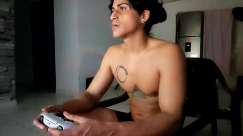 mike_d1030 online show from 01/28/25, 11:28