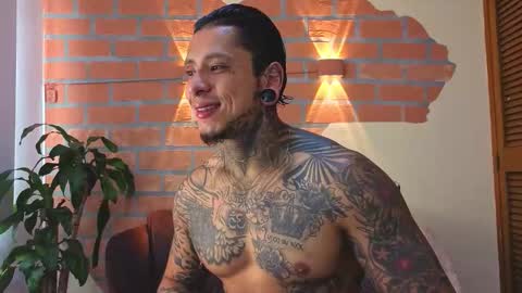 M I K E online show from 10/23/25, 03:11