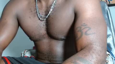 Snapshot of mike_kingcum chatting on 02/16/25, 04:31 mike online show from 02/16/25, 04:31