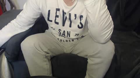 Snapshot of mike_master30 chatting on 03/11/25, 09:13 MikeMaster online show from 03/11/25, 09:13