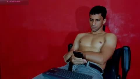 mike_shelby21 online show from 04/30/26, 12:39