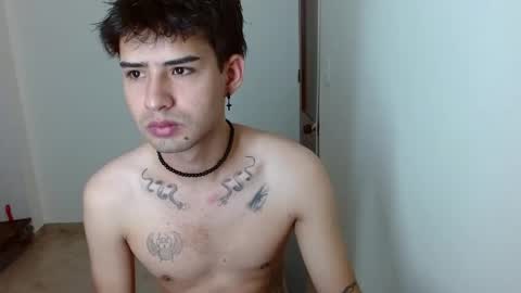 mike_smith03 online show from 04/20/26, 03:48