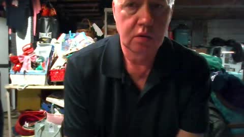 Snapshot of mikeb3200 chatting on 06/15/26, 02:58 mikeb3200 online show from 06/15/26, 02:58