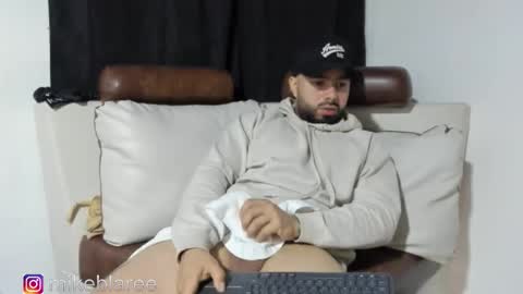 mikeblaree online show from 11/05/25, 04:07