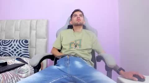 mikebradley15 online show from 02/08/26, 03:32