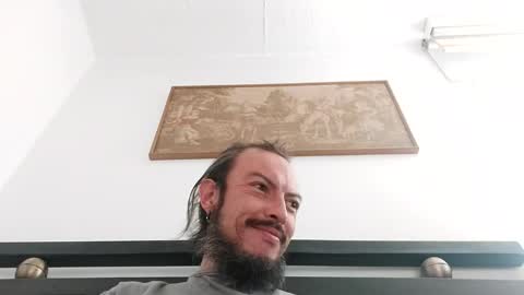 Miki online show from 12/25/24, 08:28