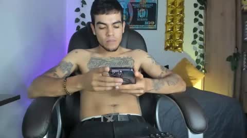 mikee_scooth online show from 12/02/24, 06:21