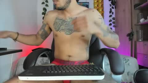 mikee_scooth online show from 01/30/25, 09:14