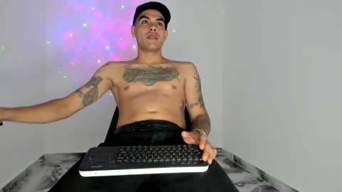 mikee_scooth online show from 03/20/26, 04:28