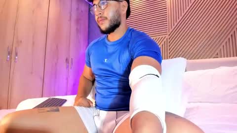 Mikeee online show from 04/06/26, 11:11