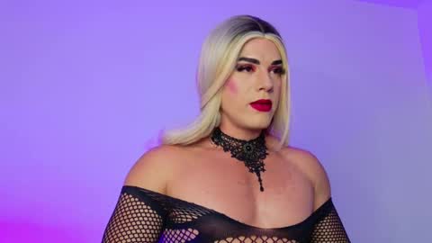 Snapshot of mikegaitan1 chatting on 09/26/25, 06:01 mikegaitan1 online show from 09/26/25, 06:01