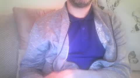 mikehockishuge9 online show from 01/02/25, 10:22