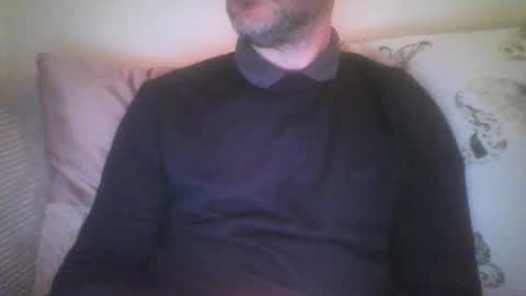 mikehockishuge9 online show from 01/03/25, 10:40