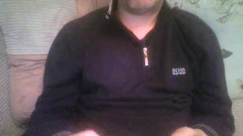 Snapshot of mikehockishuge9 chatting on 07/01/26, 10:20 mikehockishuge9 online show from 07/01/26, 10:20