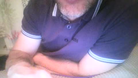 Snapshot of mikehockishuge9 chatting on 07/05/26, 12:28 mikehockishuge9 online show from 07/05/26, 12:28