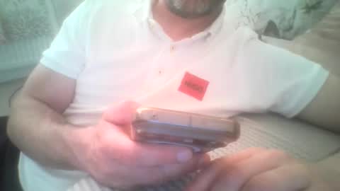 Snapshot of mikehockishuge9 chatting on 07/13/26, 07:16 mikehockishuge9 online show from 07/13/26, 07:16