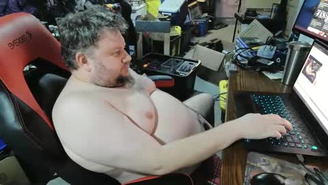 Snapshot of mikejws chatting on 02/03/25, 11:58 mikejws online show from 02/03/25, 11:58