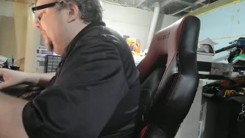 Snapshot of mikejws chatting on 10/16/25, 07:59 mikejws online show from 10/16/25, 07:59