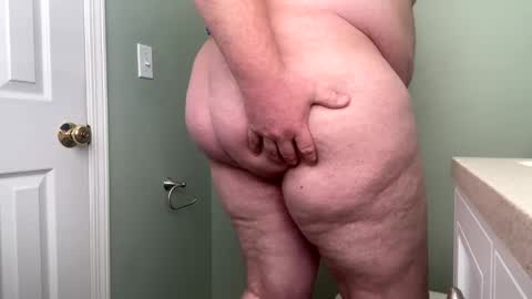 mikek_600 online show from 02/23/25, 04:35