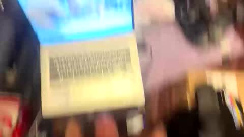 Snapshot of mikelawry85082 chatting on 10/23/25, 08:57 mikelawry85082 online show from 10/23/25, 08:57