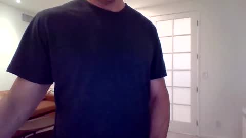mikeps23 online show from 06/11/26, 03:15