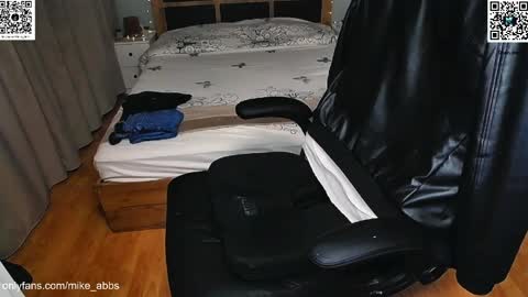 Mike    online show from 04/16/26, 09:39