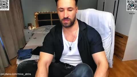 Mike    online show from 04/29/26, 04:22