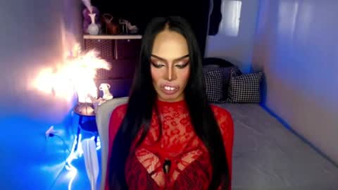 Snapshot of mikeyalawi03 chatting on 06/08/26, 05:35 Mistress MikeyAlawi online show from 06/08/26, 05:35
