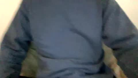 Snapshot of mikeybear562 chatting on 03/12/25, 11:22 mikeybear562 online show from 03/12/25, 11:22