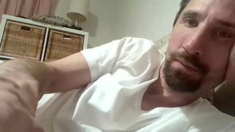 Snapshot of mikeyboy6666 chatting on 12/25/24, 09:56 Mikey Boy online show from 12/25/24, 09:56